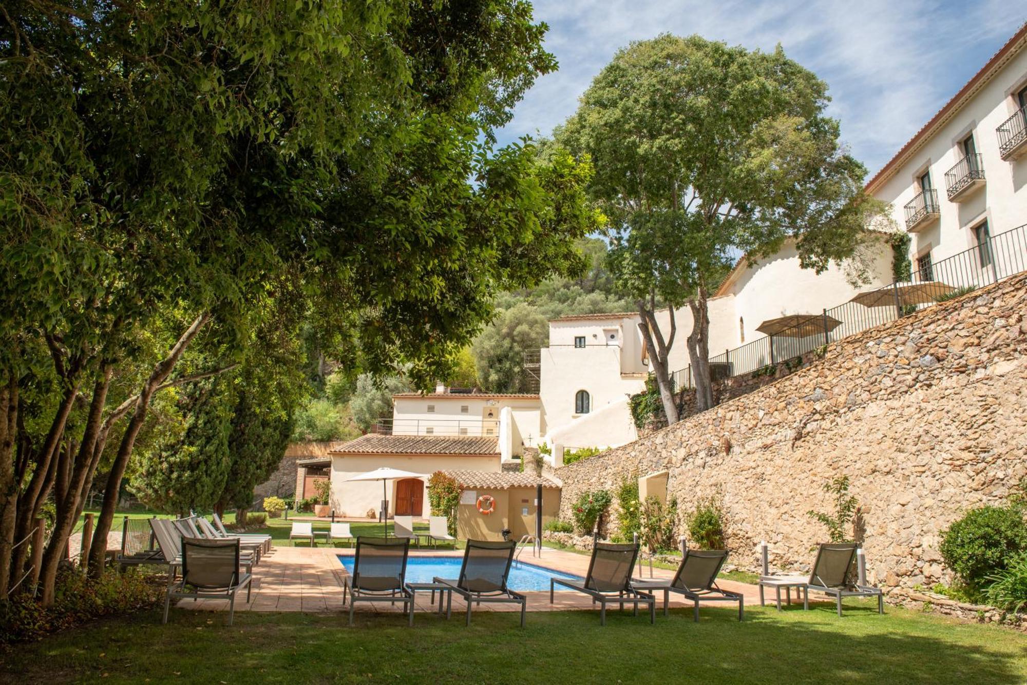 Hotel Convent De Begur Exterior photo